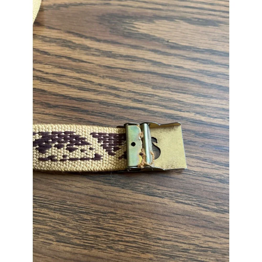 Gloria Vanderbilt logo tan stretch belt with gold tone buckle vintage